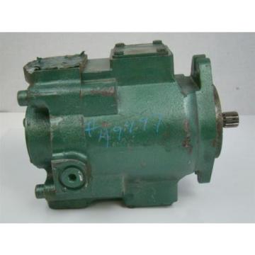 PARKER Lao People's Republic  HYDRAULIC PUMP  .85&#034; SHAFT PVP4830B2L11